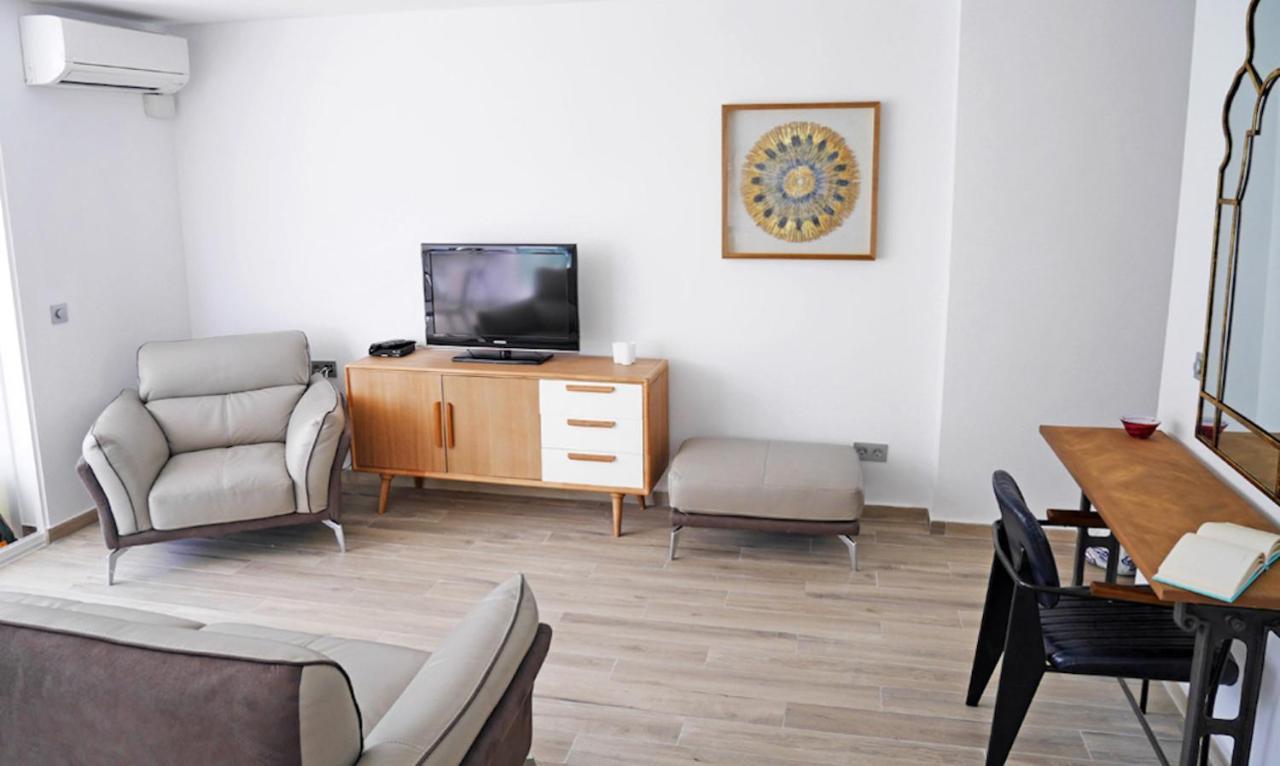 Neenies Nerja - Carabeo Luxury Apartment ภายนอก รูปภาพ
