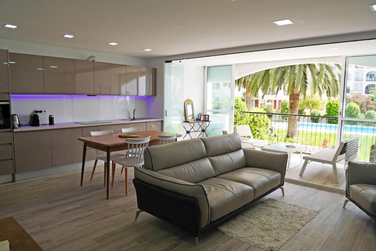 Neenies Nerja - Carabeo Luxury Apartment ภายนอก รูปภาพ